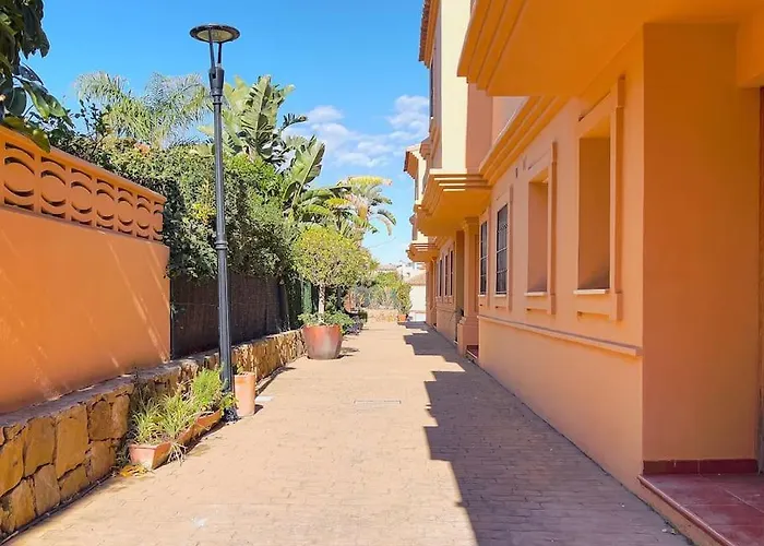 Holiday home Estepona, Casa De Lujo Con Vistas Al Mar Estepona