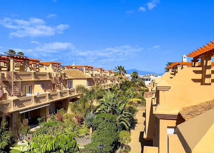 Estepona, Casa De Lujo Con Vistas Al Mar Estepona