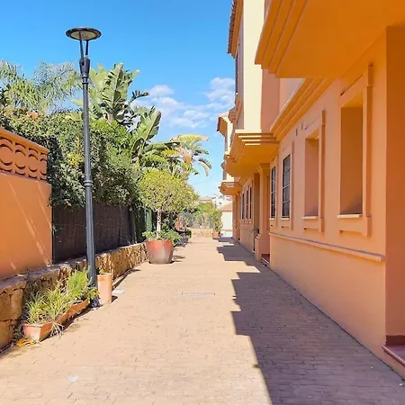 펜션 Estepona, Casa De Lujo Con Vistas Al Mar 에스테포나