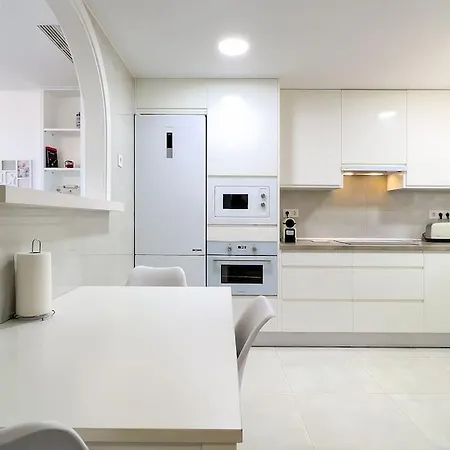 Estepona, Casa De Lujo Con Vistas Al Mar