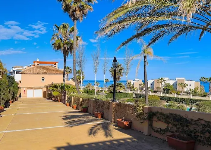 Estepona, Casa De Lujo Con Vistas Al Mar Vakantiehuis Estepona